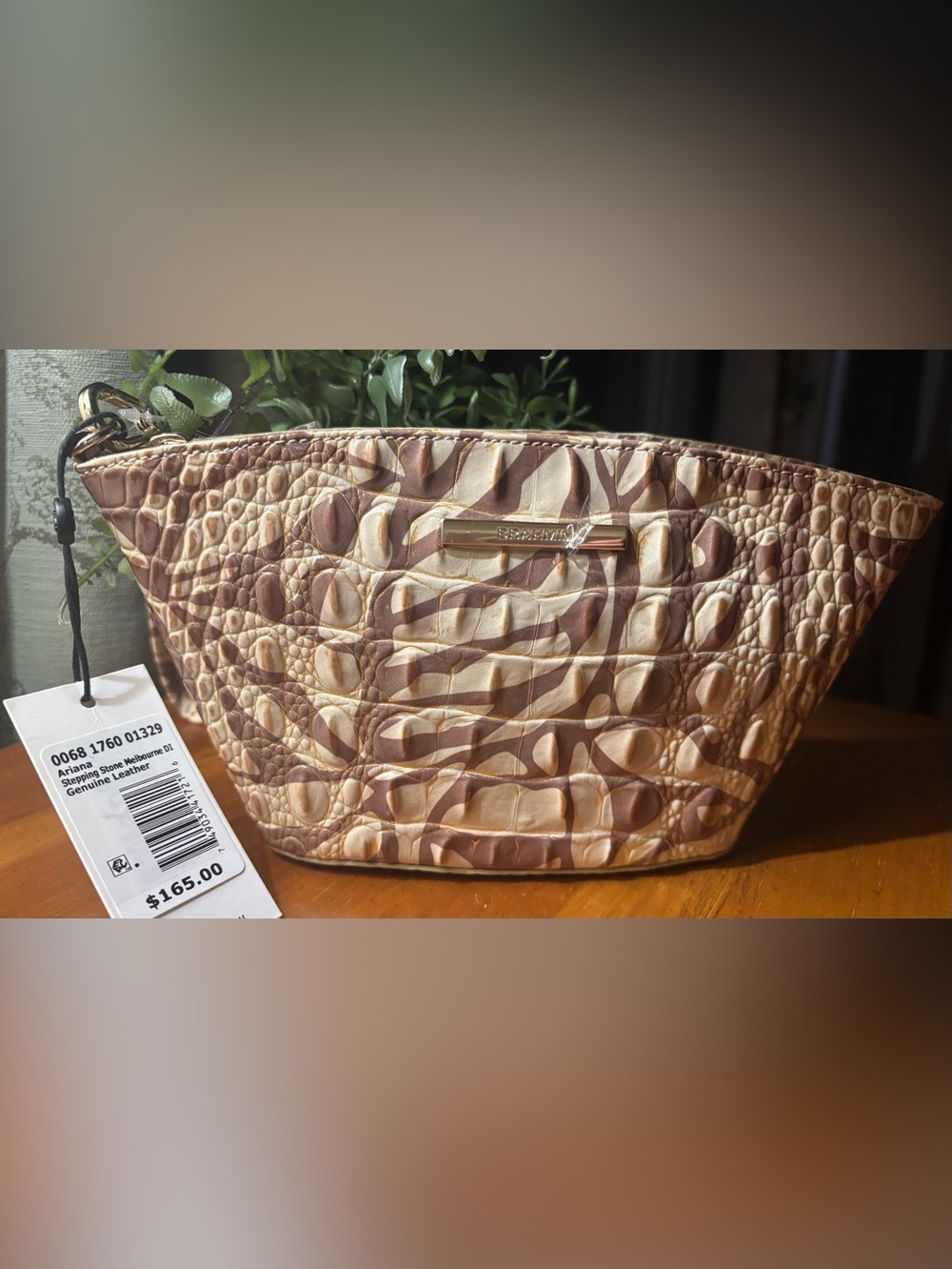 NWT Brahmin Ariana Wristlet Stone Melbourne Croc Embossed Leather Wristlet
